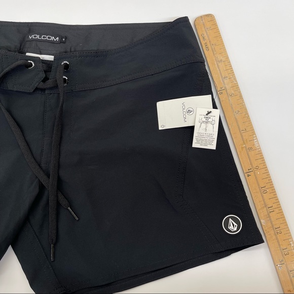 NWT Volcom Women's Size 9 Simply Solid 5-Inch Swim Surf Boardshort - Picture 4 of 8